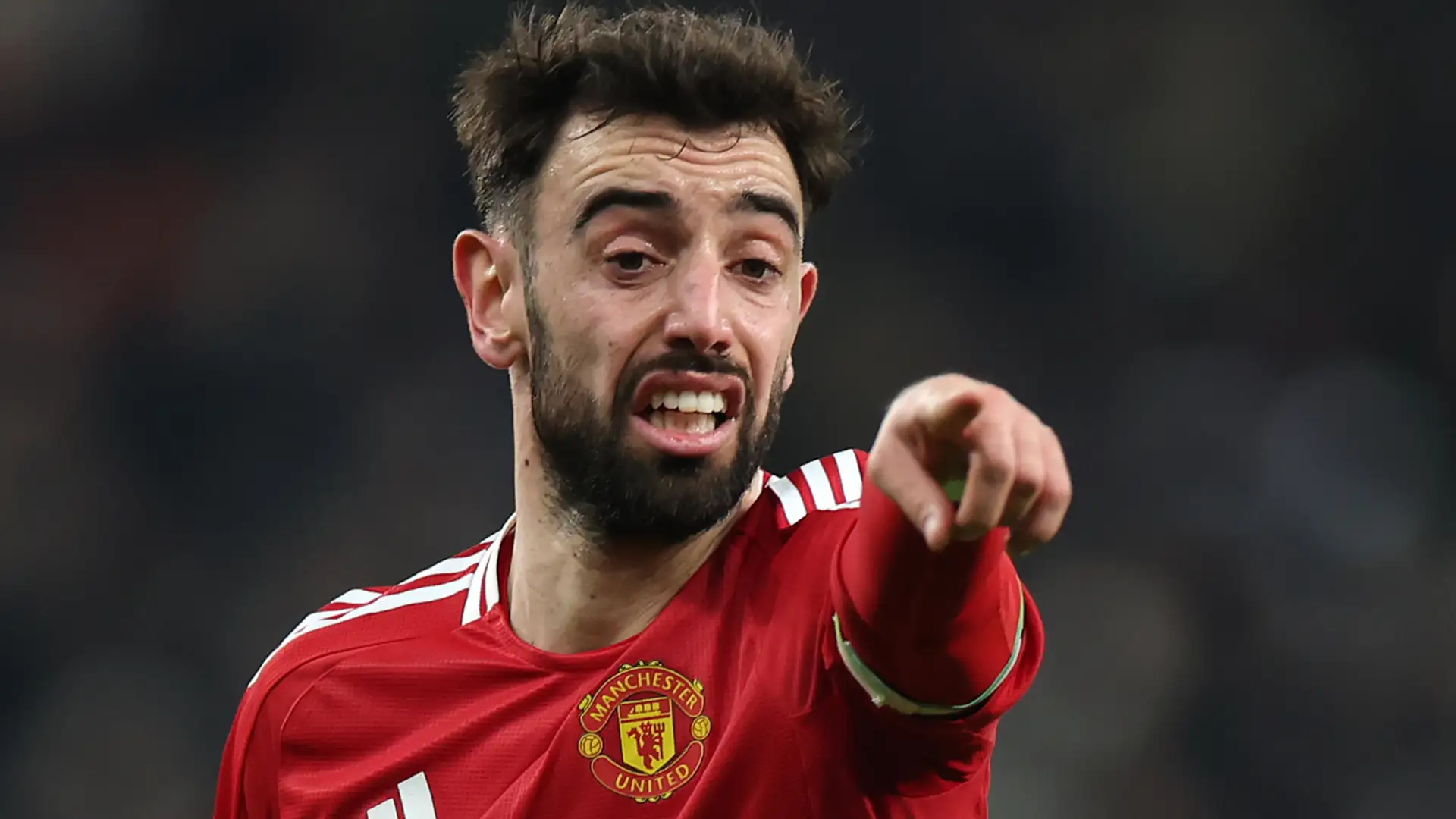 Bruno Fernandes kapten MU
